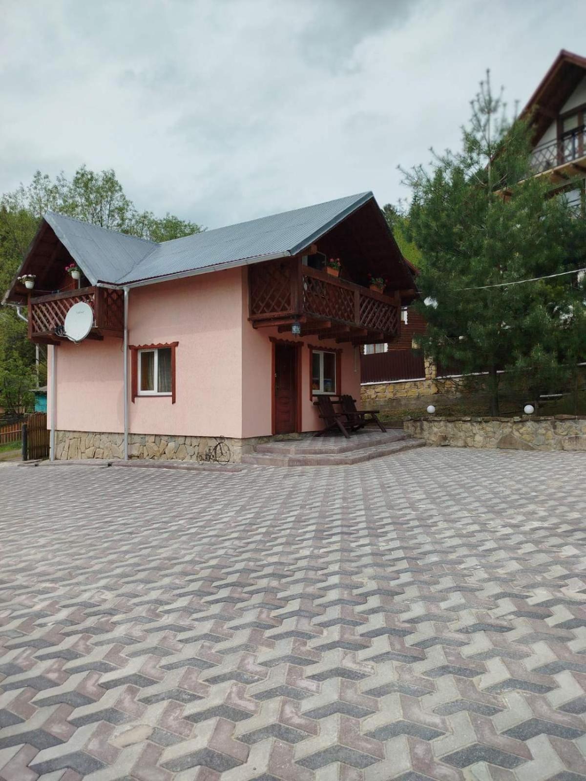Holiday Home Melodiya Karpat Яремче Екстериор снимка