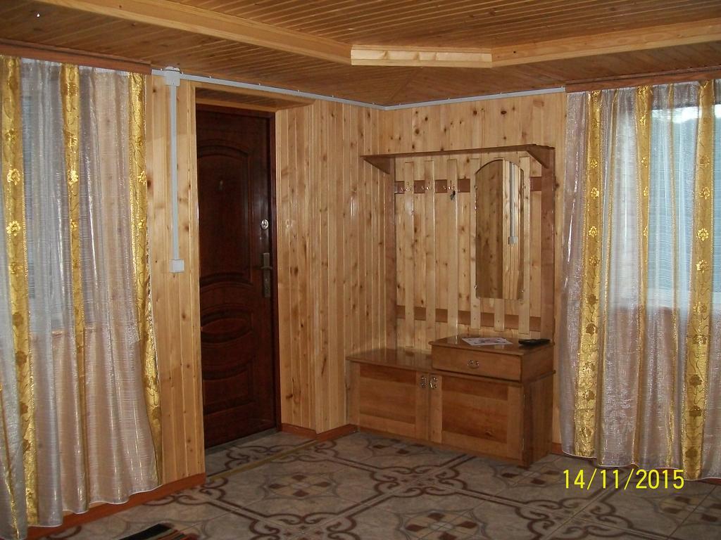 Holiday Home Melodiya Karpat Яремче Екстериор снимка